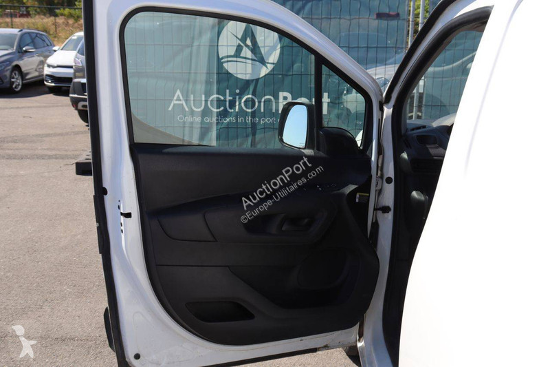 Véhicule utilitaire Peugeot