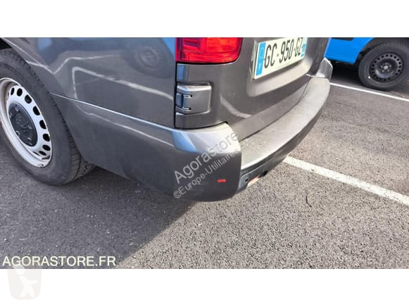 Véhicule utilitaire