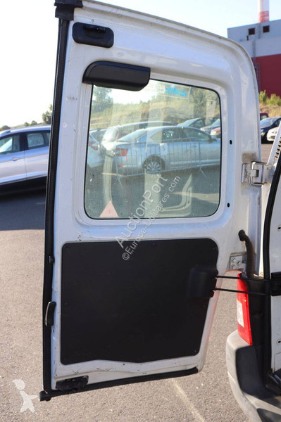 Véhicule utilitaire Peugeot