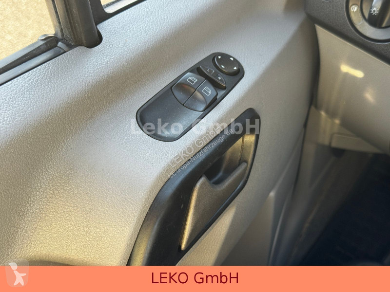 Samochód dostawczy Mercedes 313 Mit Thermoking...
