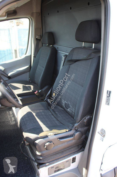 Véhicule utilitaire Mercedes