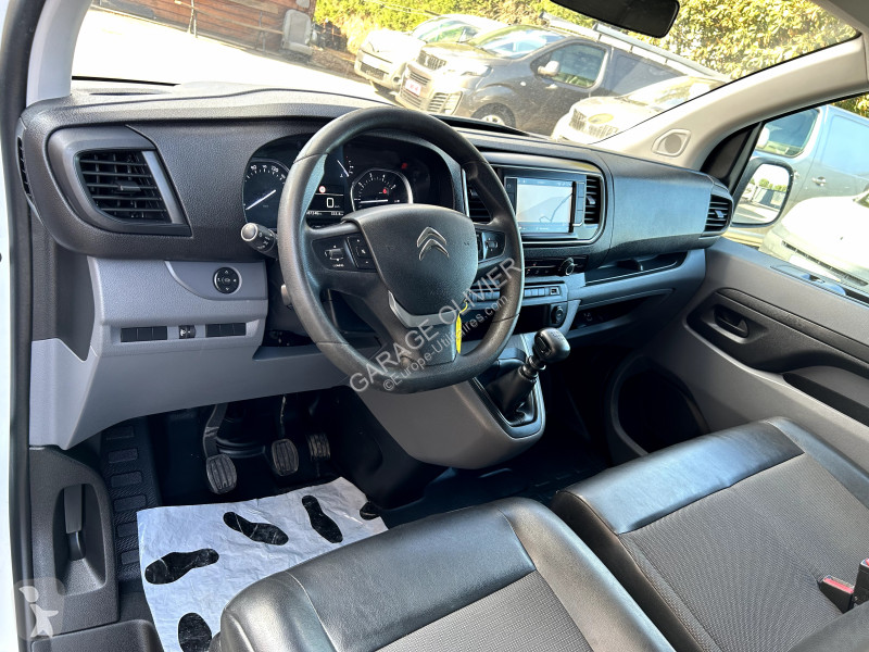 Véhicule utilitaire Citroën M Bluehdi 120...