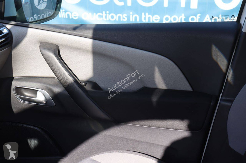 Véhicule utilitaire Citroën C4