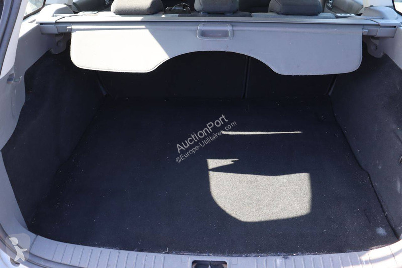 Véhicule utilitaire Ford