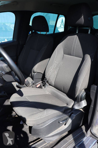 Véhicule utilitaire Ford  B-MAX