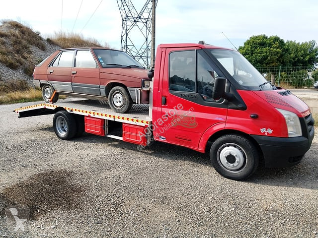 Véhicule utilitaire Ford