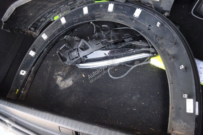 Véhicule utilitaire Peugeot 1,2 PURETECH 130 BVA