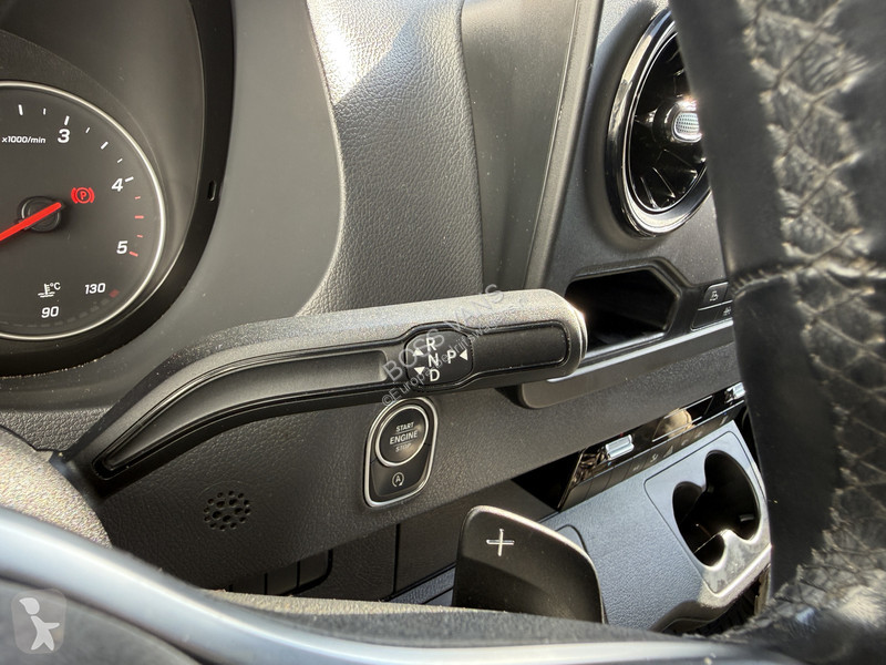 Véhicule utilitaire Mercedes 315 1.9 CDI L2H2...