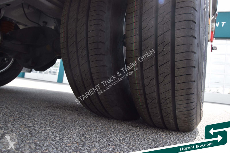 Véhicule utilitaire Renault Tacho AHK 3,5T...