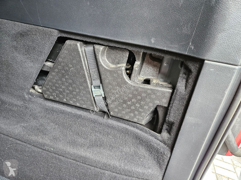 Véhicule utilitaire Mercedes Mixto 119 CDI...