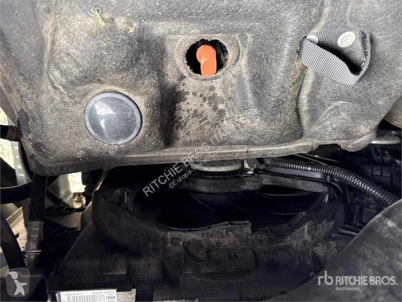 Véhicule utilitaire Opel 2.2