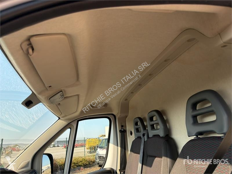 Véhicule utilitaire Opel