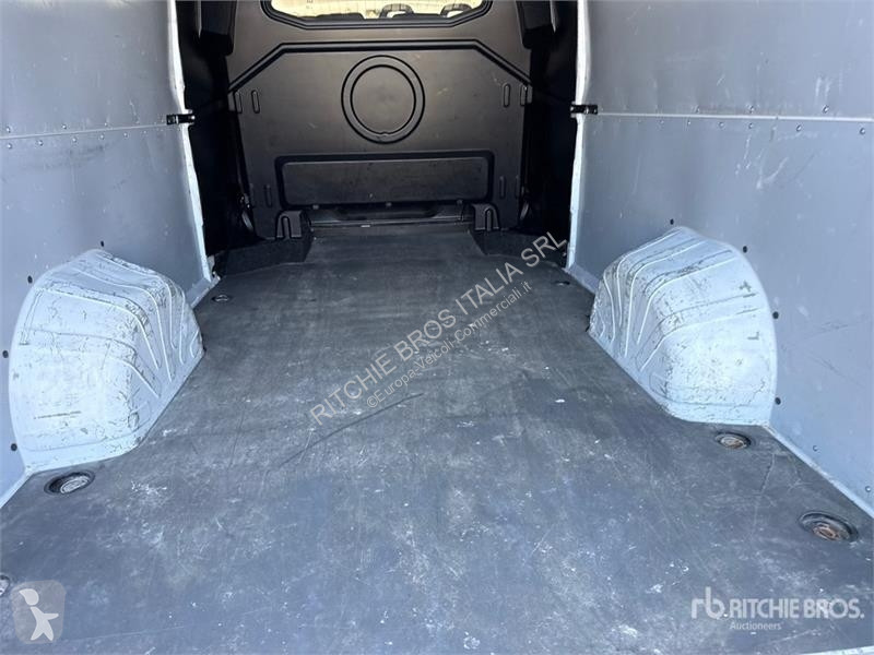 Véhicule utilitaire Opel 2.2 103 KW Mixto KA L4H2