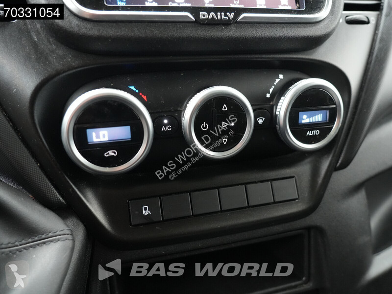 Лекотоварен автомобил Iveco 35C18 3.0L Automaat...