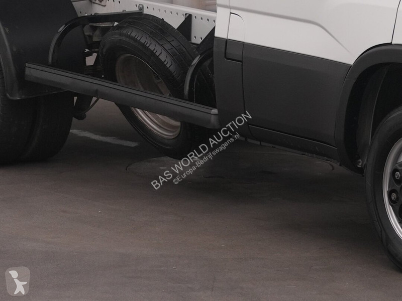 Furgoneta Iveco 35C16