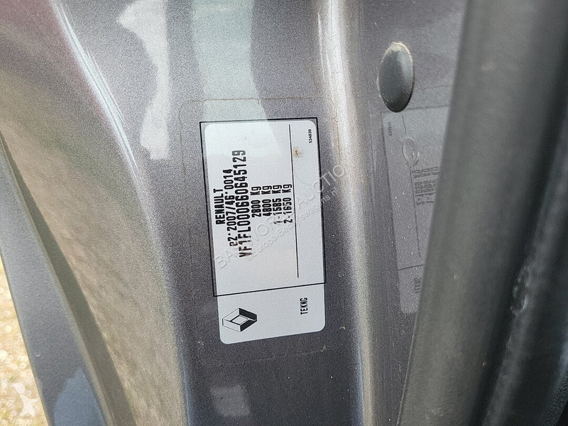 Furgoneta Renault 95pk