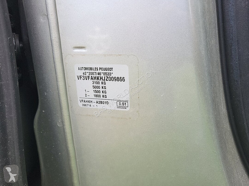 Furgoneta Peugeot 120pk