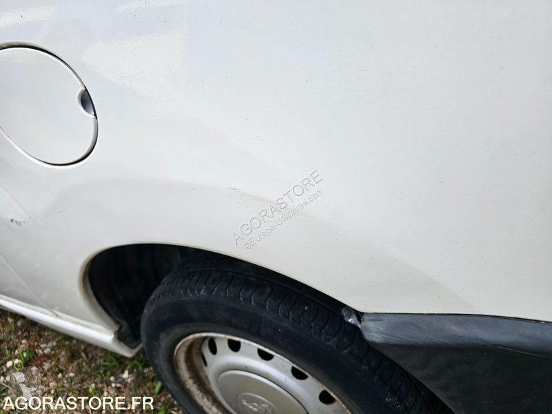 Лекотоварен автомобил Peugeot