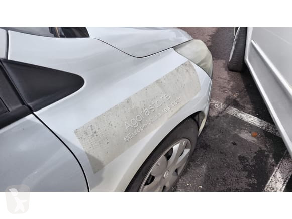 Лекотоварен автомобил Renault CLIO