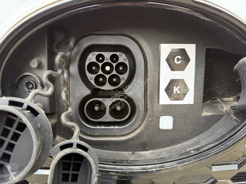 Furgoneta Maxus 65kWh 204PK Elektrisch! 171km...