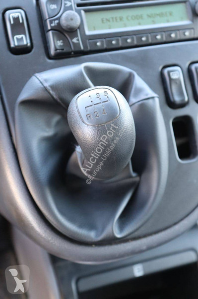Bedrijfswagen Mercedes 114