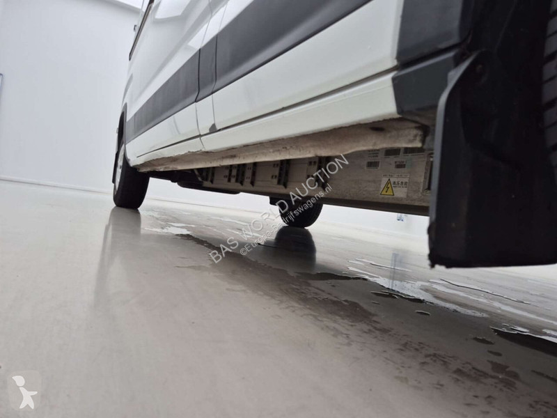 Furgoneta Maxus L3H3 Bus. 72 kWh...