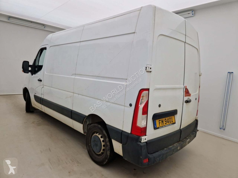 Furgoneta Opel 2.3DT L2H2 Airco/NAV/PDC