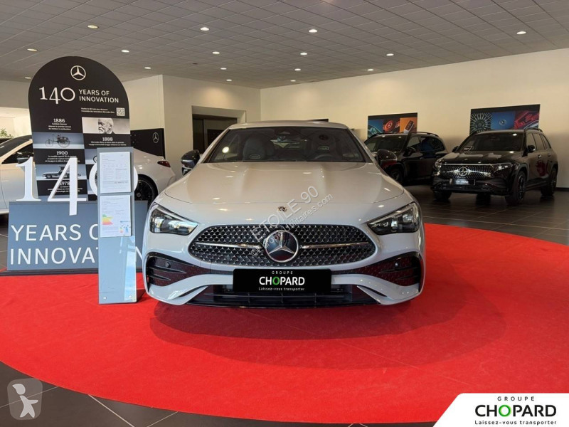 Коммерческий автомобиль Mercedes CLE Cabriolet...