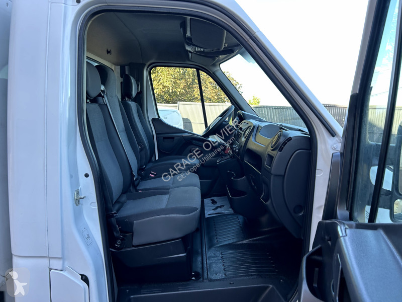 Коммерческий автомобиль Renault Benne F3500 L2...