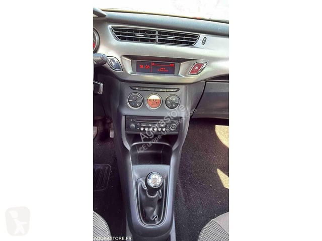 Коммерческий автомобиль