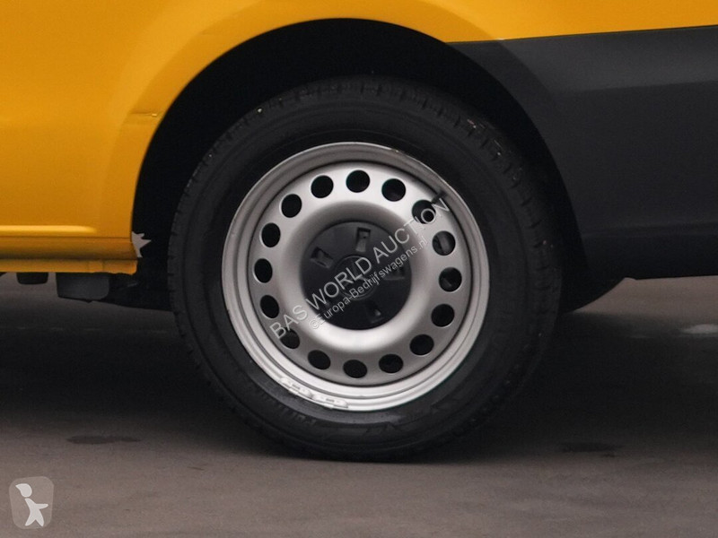 Furgoneta Mercedes