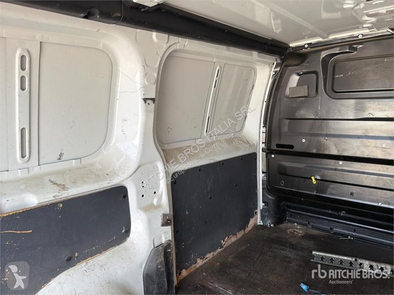 Veículo utilitário Citroën Cargo Van
