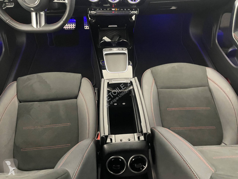 Véhicule utilitaire Mercedes CLA Shooting Brake...