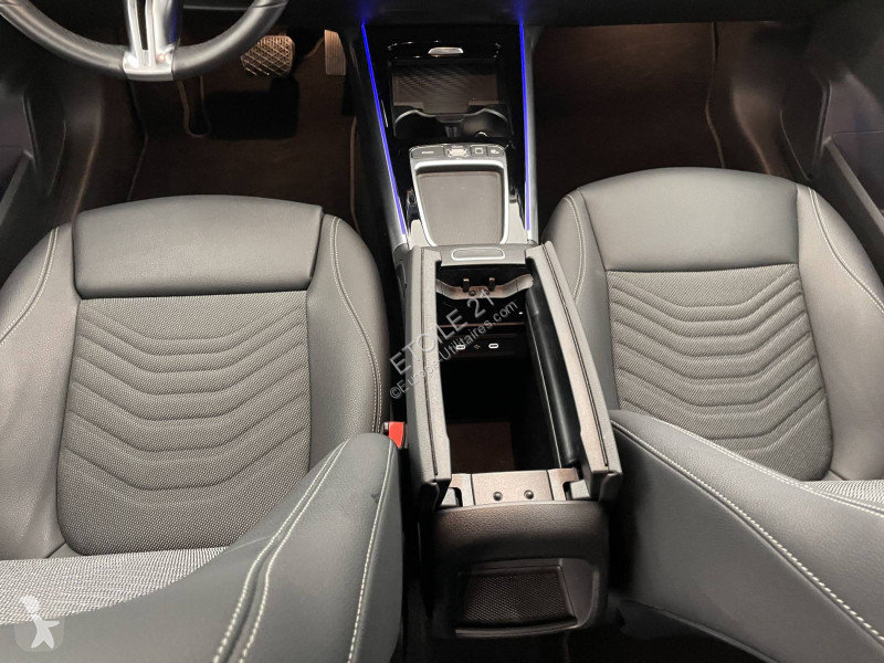 Veicolo commerciale Mercedes GLA 200 d 8G-DCT