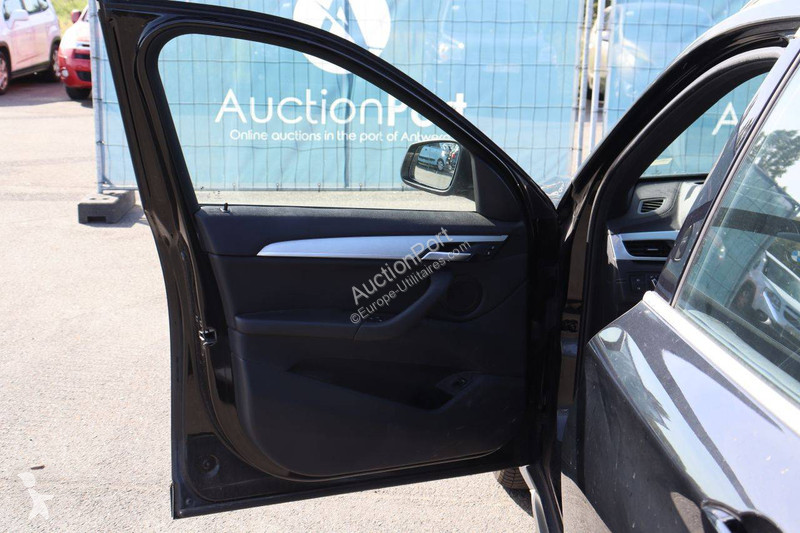 BMW sDrive16d X1 van