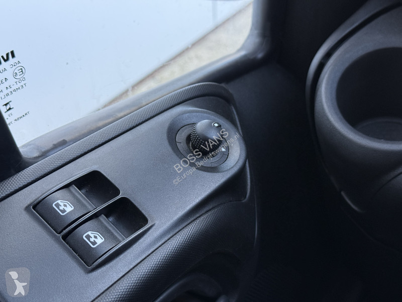 Iveco 35S14 2.3 140PK L2H2 Cruise Control 3.5t...