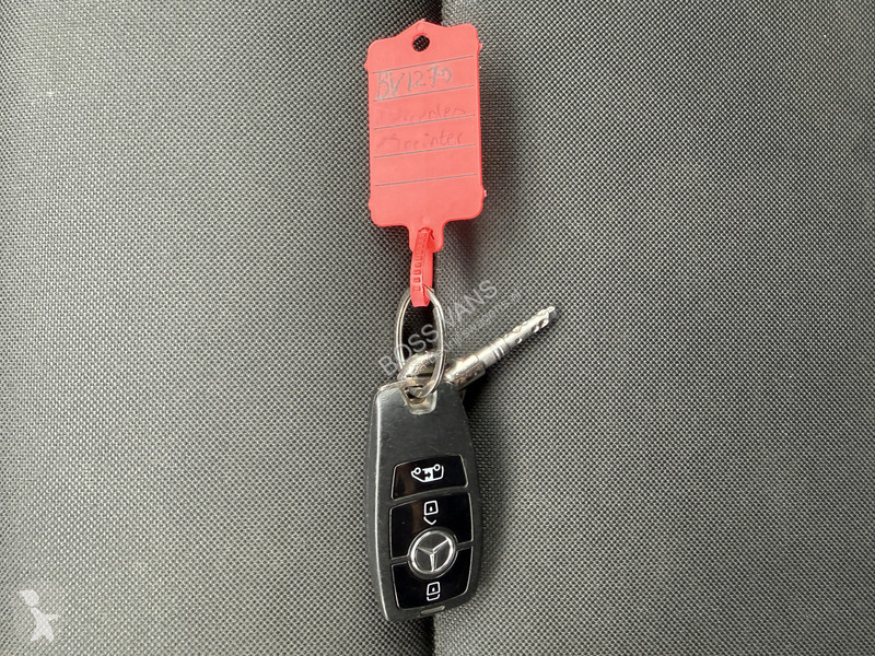 Nyttofordon Mercedes 312 55kWh L2H2 Elektrisch...