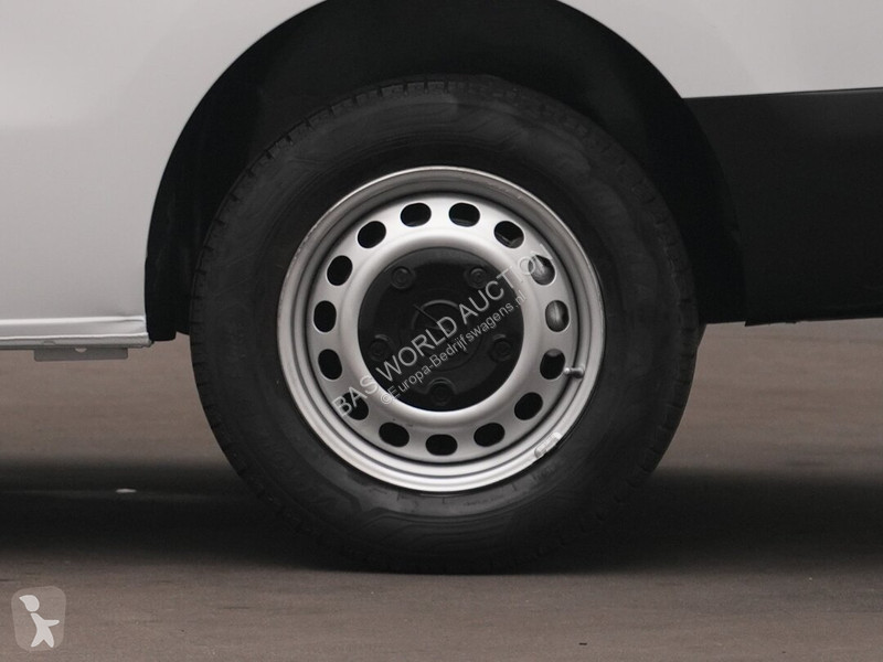 Autoutilitară Opel 145PK