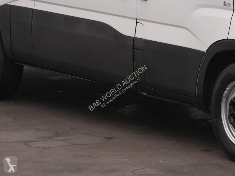عربة نفعية Iveco 35S14