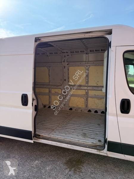 Furgoneta Fiat 2.2L 140 CV