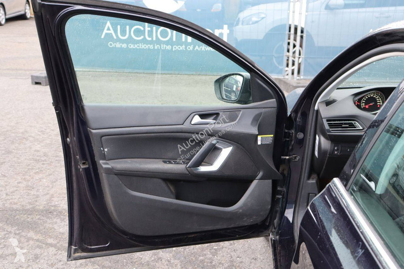 Коммерческий автомобиль Peugeot