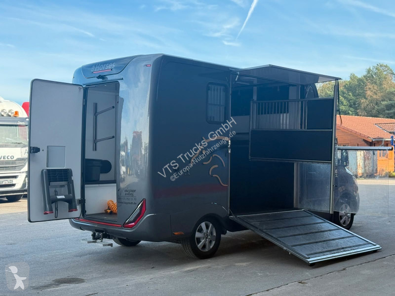 Autoutilitară Mercedes SODIAK HORSE 2 Pferde Luxus