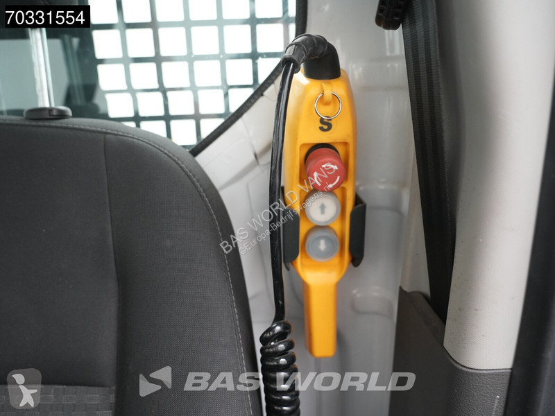 Véhicule utilitaire Ford 165pk Kipper...