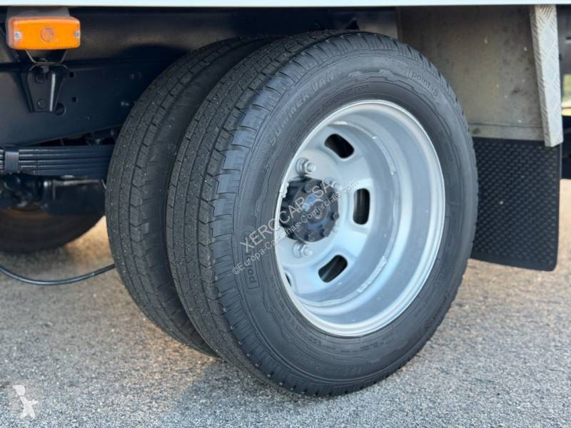 Véhicule utilitaire Iveco