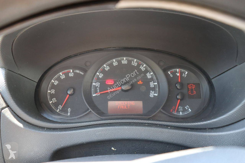 Véhicule utilitaire Opel F3500