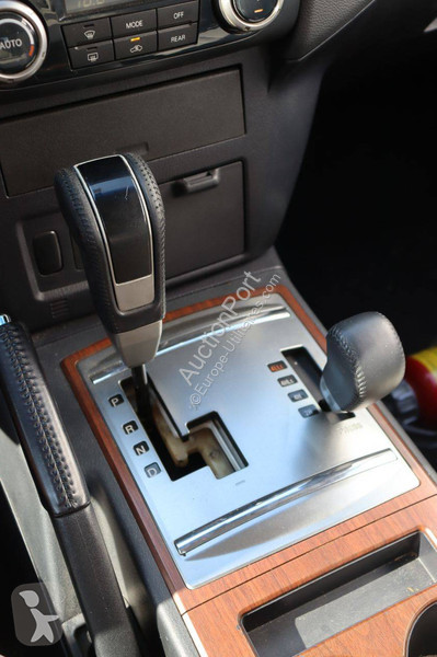 Véhicule utilitaire Mitsubishi