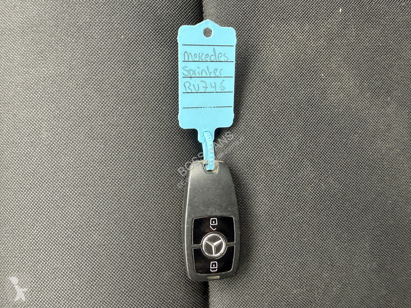 Mercedes 314 2.2 140PK Automaat L2H2 Climate...
