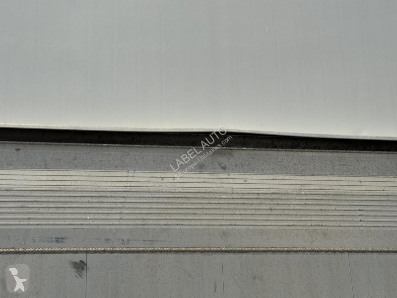 Fiat DUCATO CAISSE 20M3 + HAYON 3T5 MAXI 2.2...