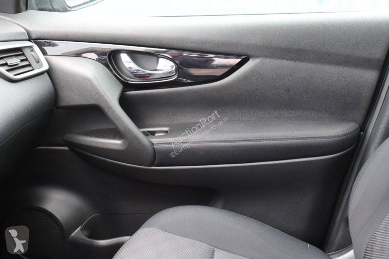 Nissan  QASHQAI van