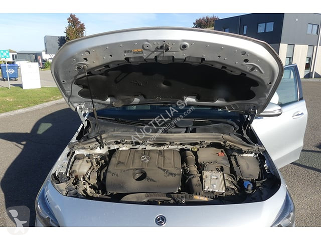 Užitkové vozidlo Mercedes B 180 d